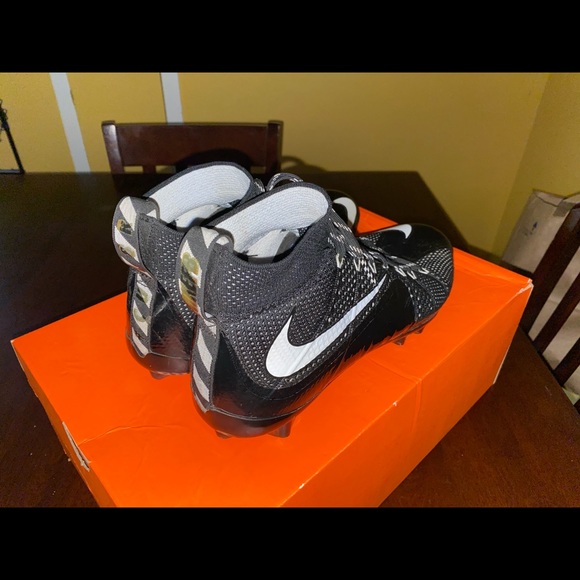 **RARE NIKE VAPOR UNTOUCHABLE TD FLYKNIT** - Picture 3 of 6